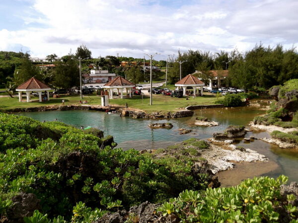 關島租車必玩–伊納拉漢天然游泳池