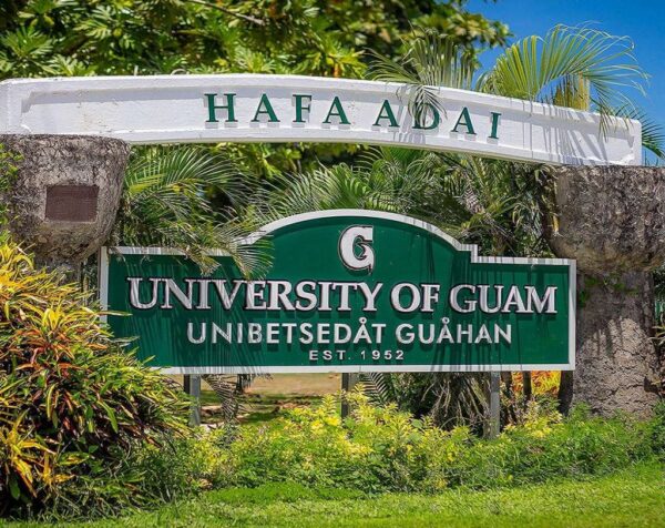 關島精選餐廳-東部隱藏漢堡Ron’s Diner